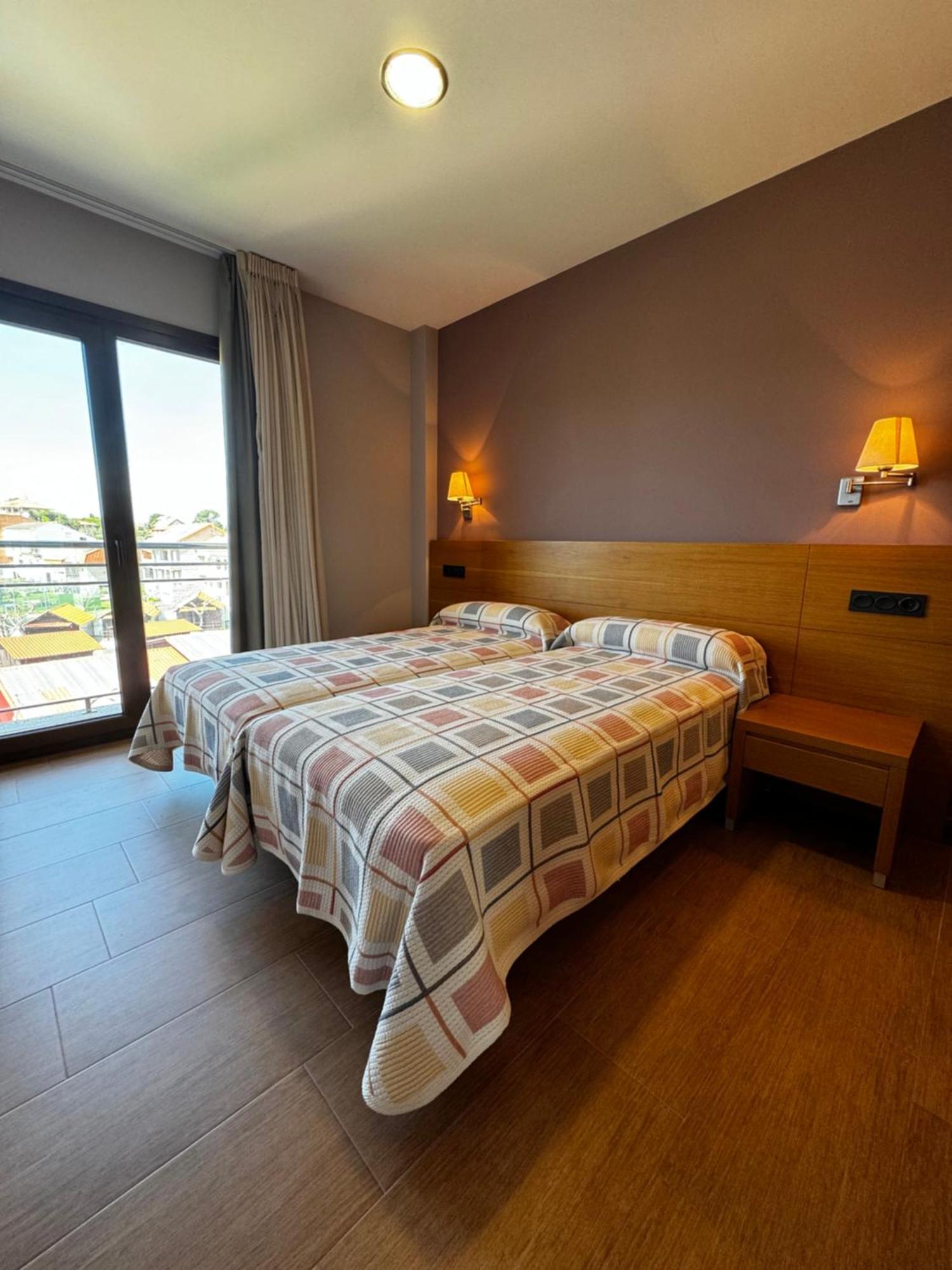 Apartamentos Playa Canelas Sanxenxo Buitenkant foto