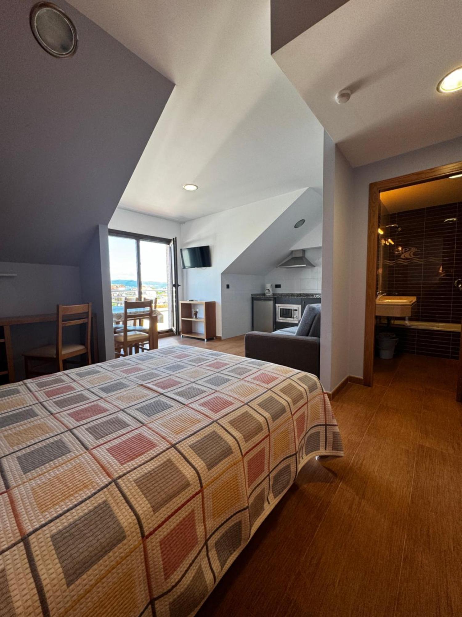 Apartamentos Playa Canelas Sanxenxo Buitenkant foto